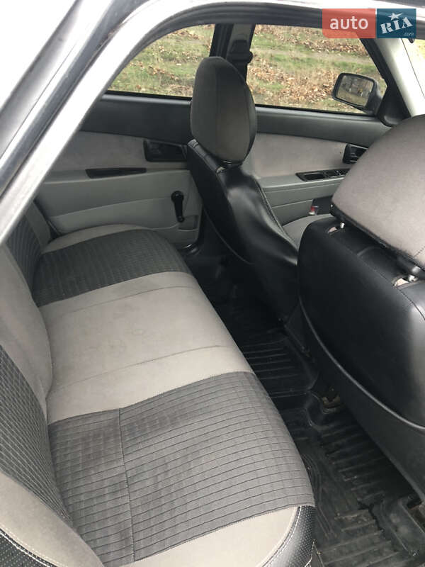 Седан ВАЗ / Lada 2170 Priora 2007 в Кривому Розі