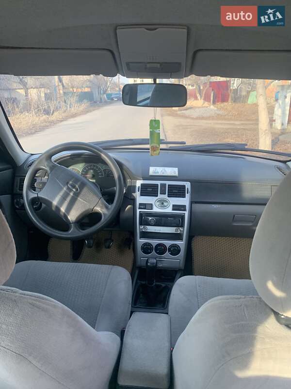 Седан ВАЗ / Lada 2170 Priora 2007 в Калиновке фото 13 Седан ВАЗ / Lada 2170 Priora 2007 в Калиновке