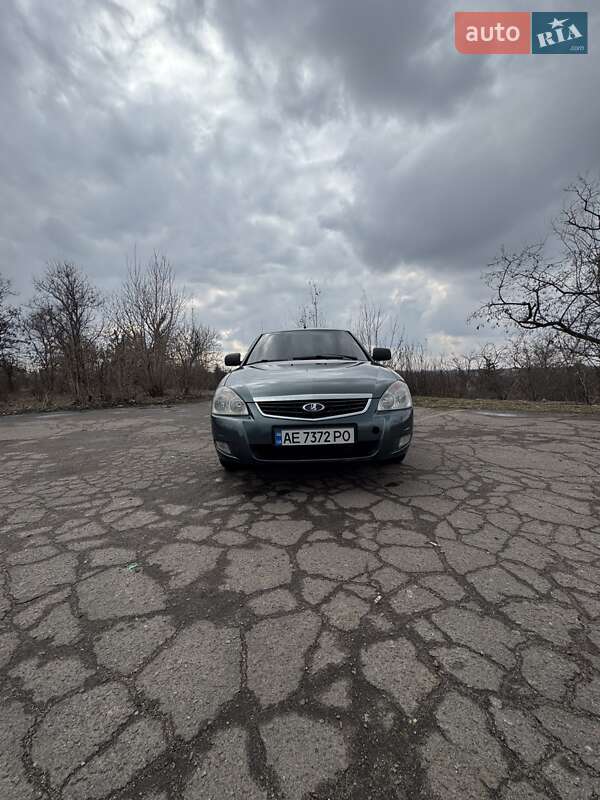 Седан ВАЗ / Lada 2170 Priora 2011 в Покрові