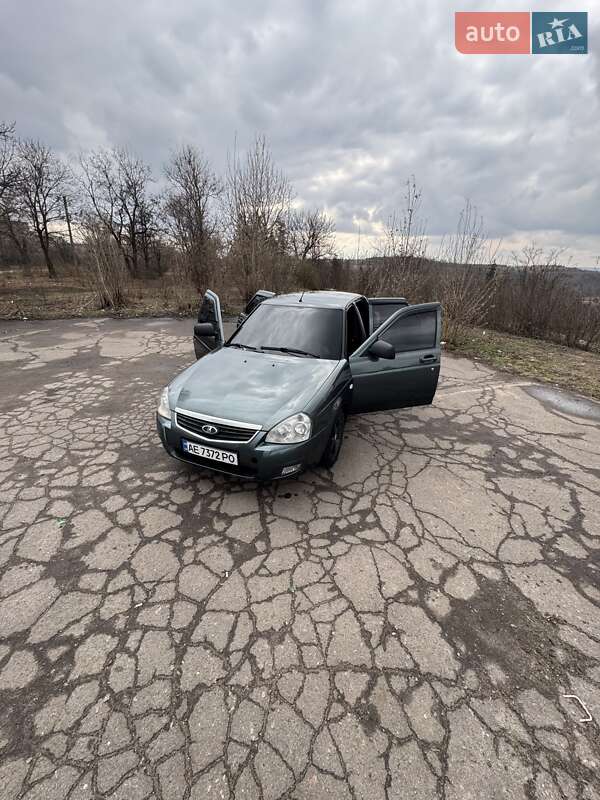 Седан ВАЗ / Lada 2170 Priora 2011 в Покрові