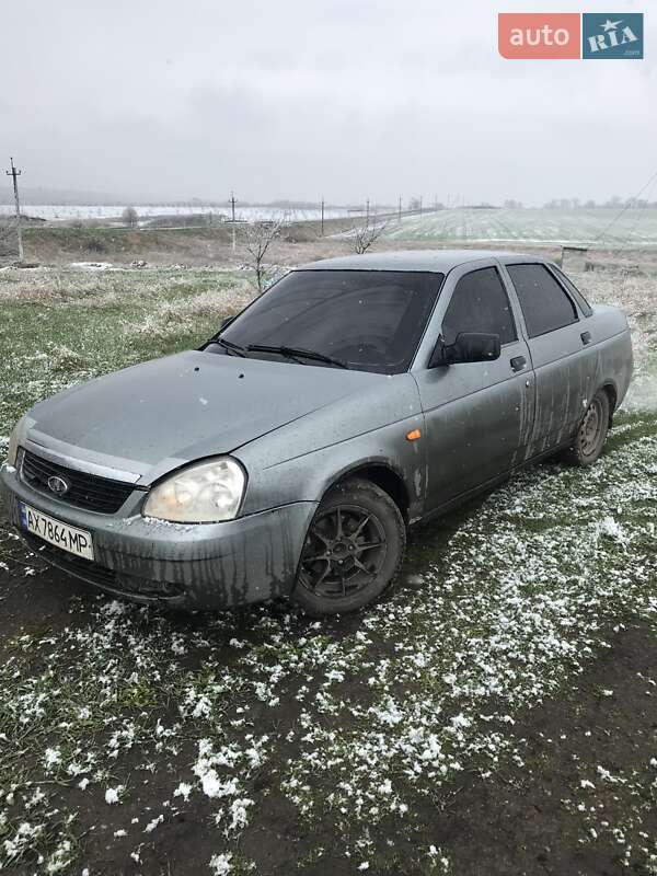 Седан ВАЗ / Lada 2170 Priora 2010 в Синельниково