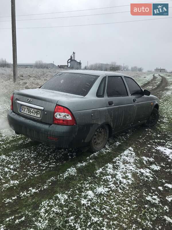 Седан ВАЗ / Lada 2170 Priora 2010 в Синельниково