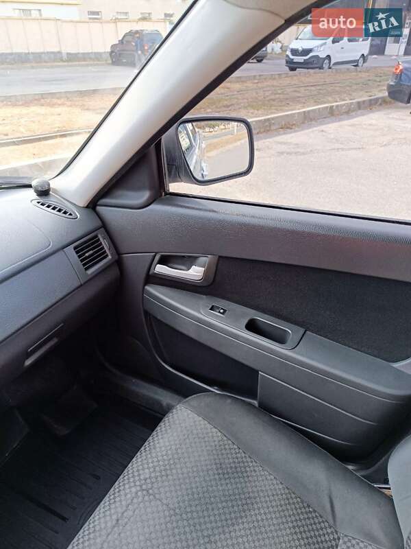 Седан ВАЗ / Lada 2170 Priora 2012 в Харькове