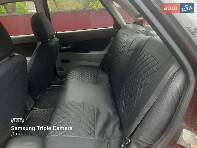 Седан ВАЗ / Lada 2170 Priora 2011 в Чуднові