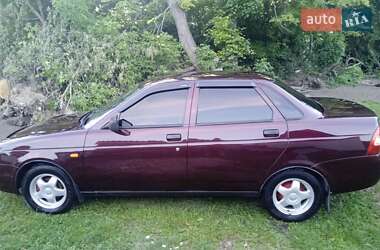 Седан ВАЗ 2170 Priora 2008 в Теофиполе