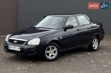 Седан ВАЗ 2170 Priora 2008 в Сарнах