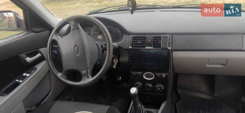 Седан ВАЗ / Lada 2170 Priora 2011 в Павлограде