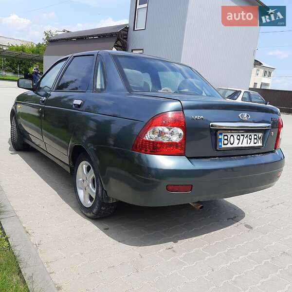 Седан ВАЗ / Lada 2170 Priora 2007 в Гусятине