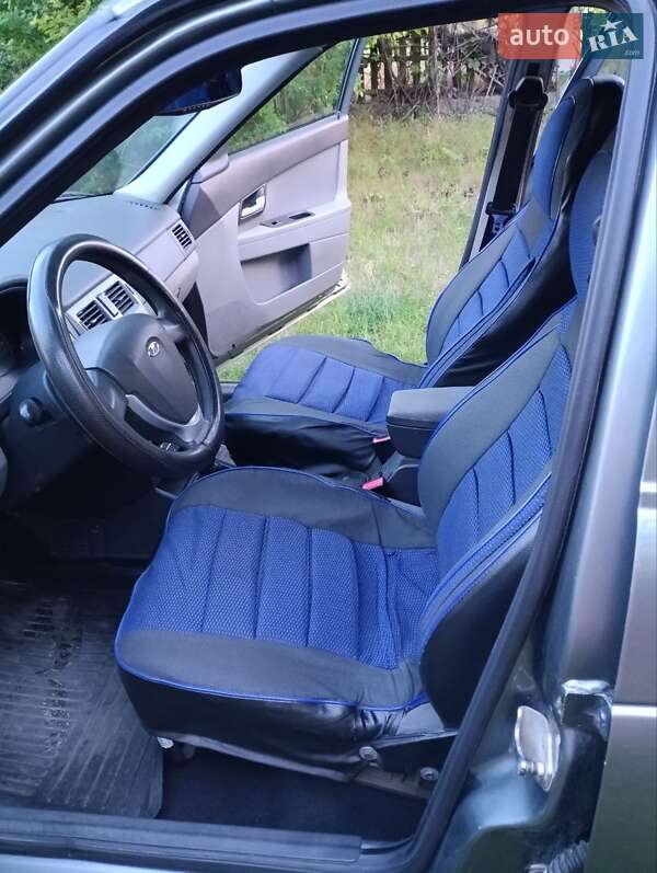 Седан ВАЗ / Lada 2170 Priora 2012 в Білгороді-Дністровському фото 5 Седан ВАЗ / Lada 2170 Priora 2012 в Білгороді-Дністровському