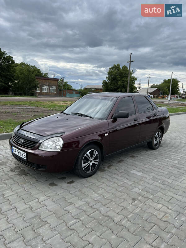 Седан ВАЗ / Lada 2170 Priora 2011 в Врадіївці