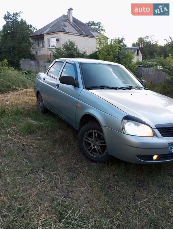 Седан ВАЗ / Lada 2170 Priora 2009 в Изюме