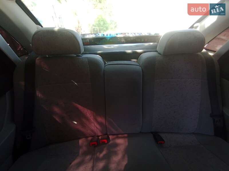 Седан ВАЗ / Lada 2170 Priora 2008 в Кривом Роге