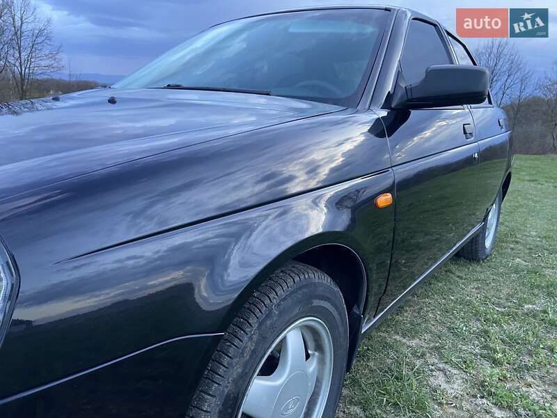 Седан ВАЗ / Lada 2170 Priora 2007 в Черновцах