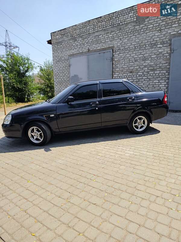 Седан ВАЗ / Lada 2170 Priora 2008 в Кривом Роге