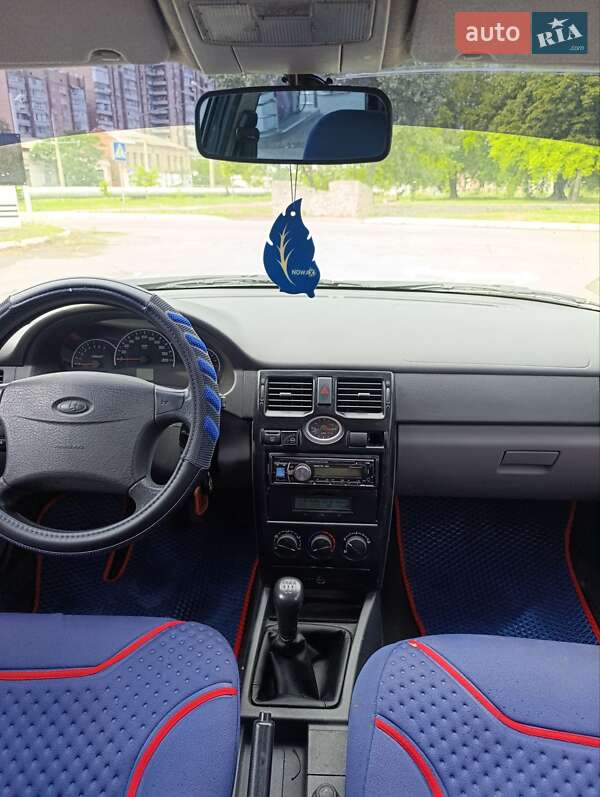 Седан ВАЗ / Lada 2170 Priora 2008 в Харькове