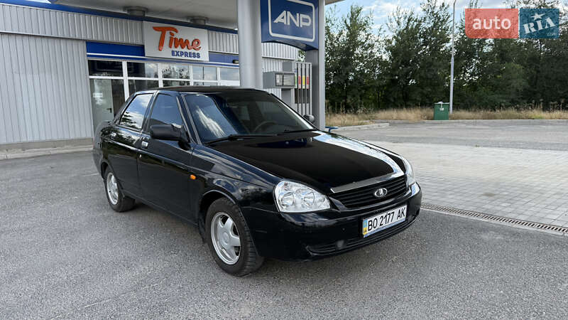 Седан ВАЗ / Lada 2170 Priora 2008 в Новом Буге