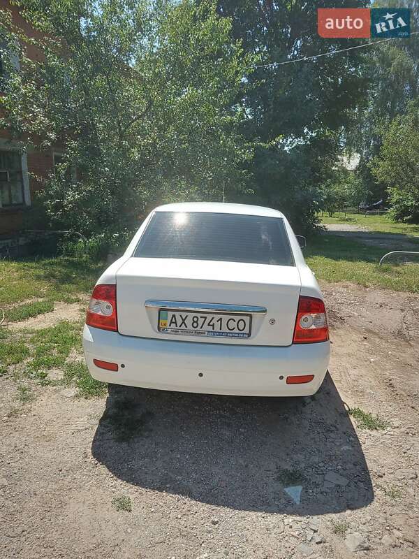 Седан ВАЗ / Lada 2170 Priora 2011 в Харькове