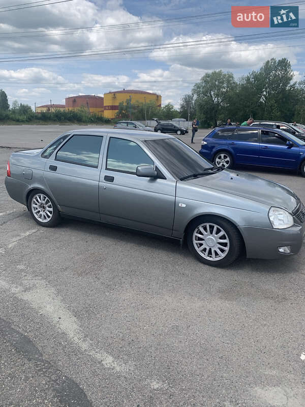 Седан ВАЗ / Lada 2170 Priora 2008 в Харкові