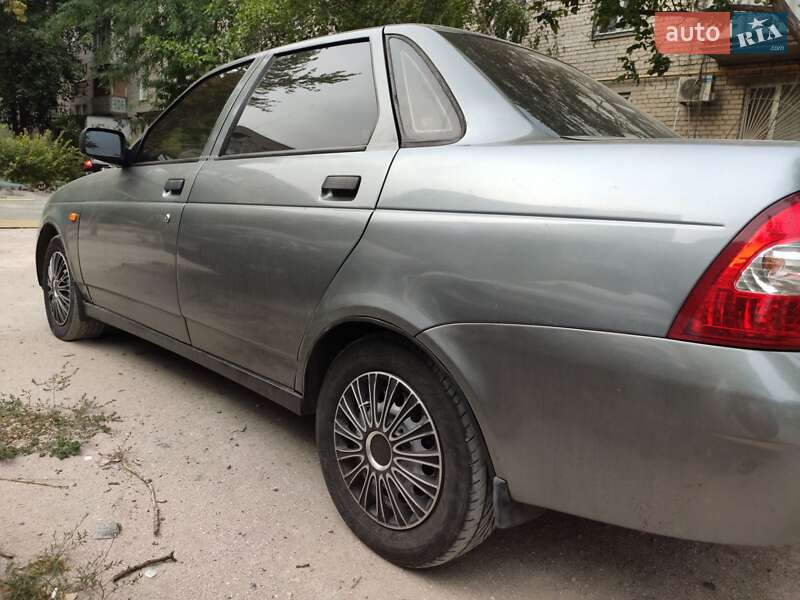 Седан ВАЗ / Lada 2170 Priora 2007 в Николаеве