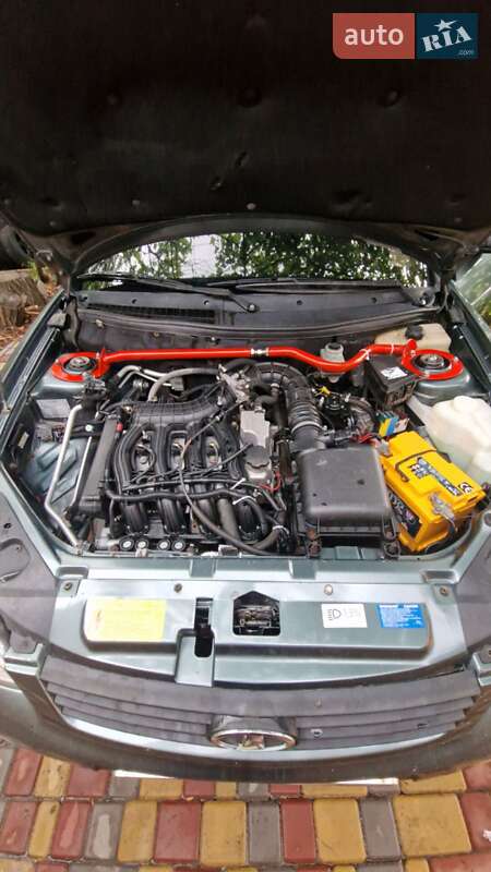 Седан ВАЗ / Lada 2170 Priora 2008 в Петрове