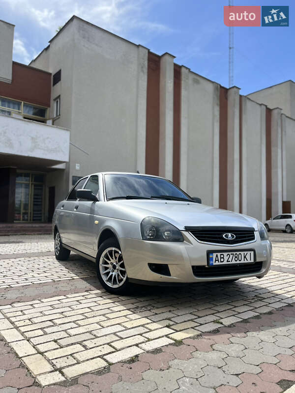 Седан ВАЗ / Lada 2170 Priora 2008 в Виннице фото 2 Седан ВАЗ / Lada 2170 Priora 2008 в Виннице