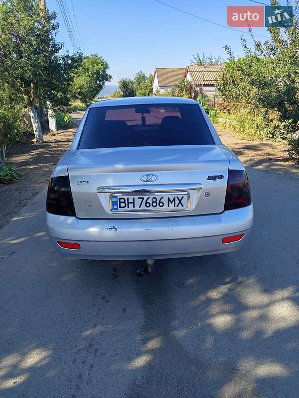 Седан ВАЗ / Lada 2170 Priora 2008 в Овидиополе