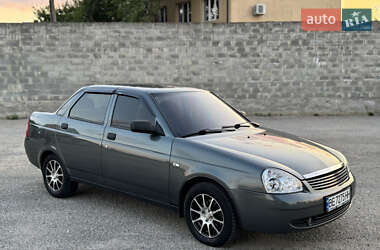 Седан ВАЗ 2170 Priora 2009 в Новом Буге