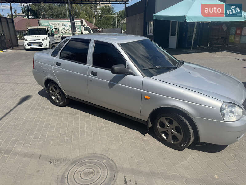 Седан ВАЗ / Lada 2170 Priora 2008 в Днепре