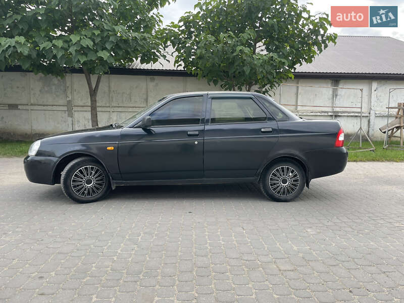 Седан ВАЗ / Lada 2170 Priora 2007 в Теофиполе