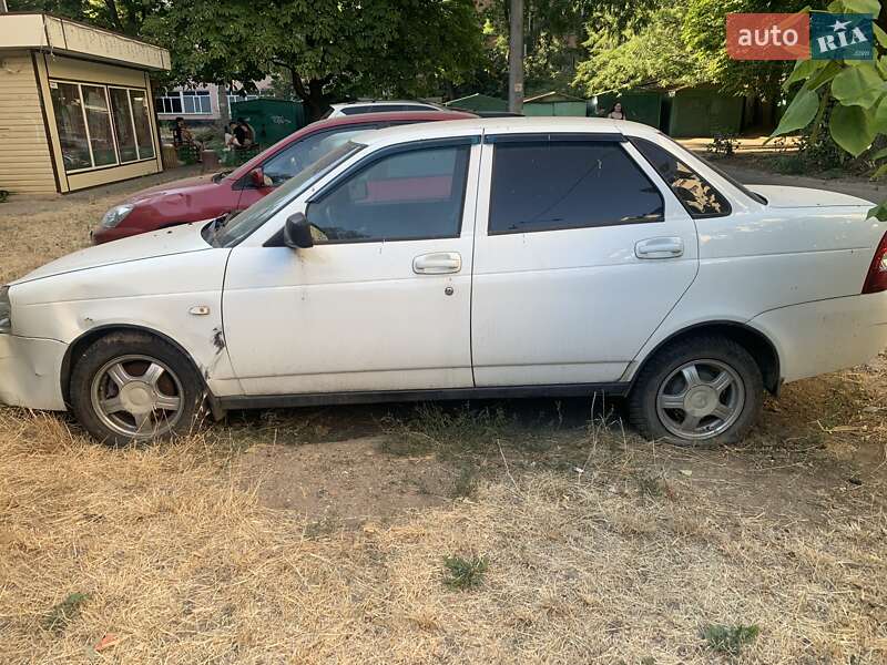 Седан ВАЗ / Lada 2170 Priora 2011 в Одессе