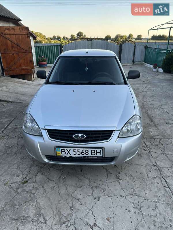 Седан ВАЗ 2170 Priora 2012 в 