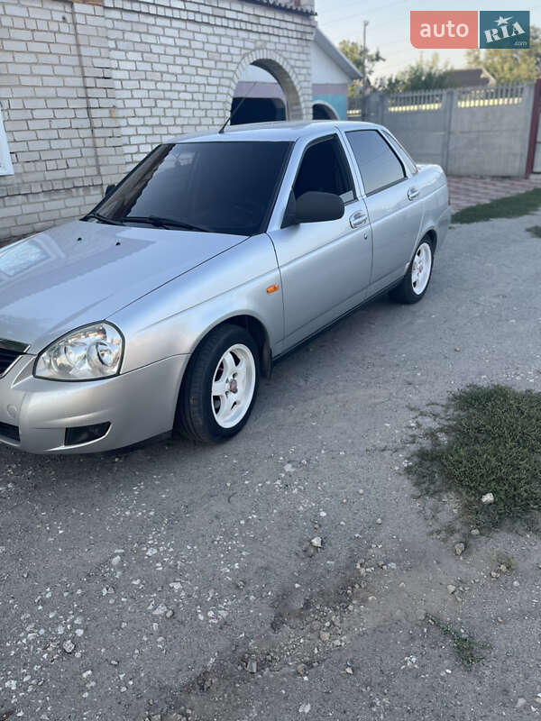 Седан ВАЗ / Lada 2170 Priora 2012 в Днепре