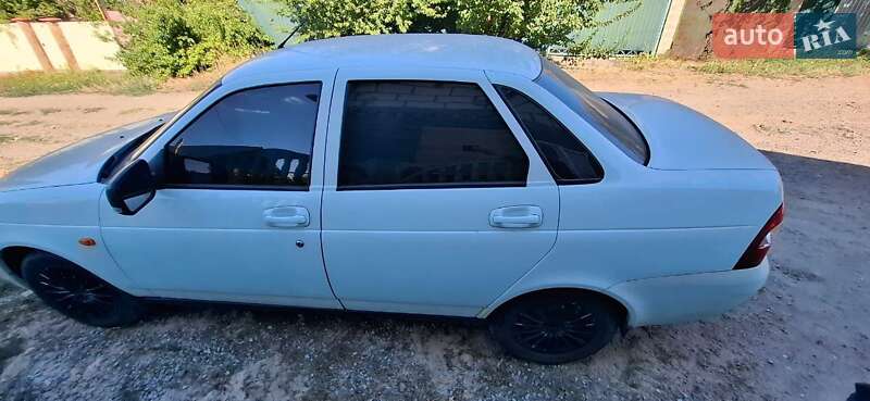 Седан ВАЗ / Lada 2170 Priora 2012 в Краматорске