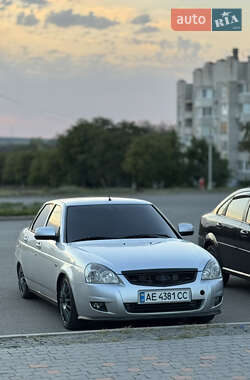 Седан ВАЗ 2170 Priora 2012 в 