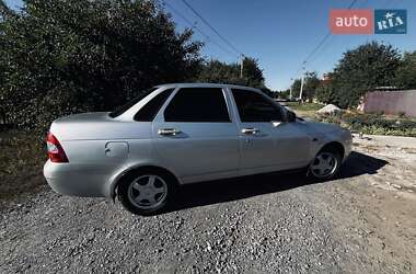Седан ВАЗ 2170 Priora 2008 в Карлівці