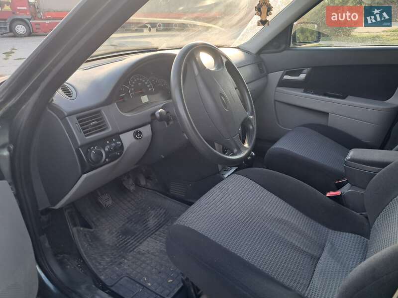 Седан ВАЗ / Lada 2170 Priora 2010 в Херсоне