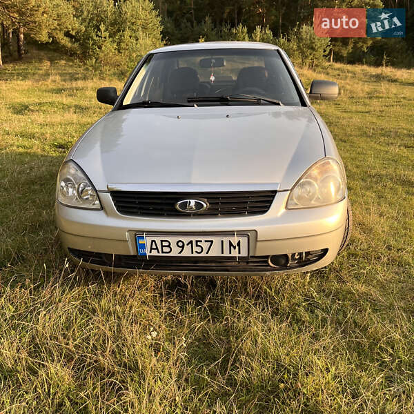 Седан ВАЗ / Lada 2170 Priora 2010 в Литине