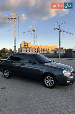 Седан ВАЗ 2170 Priora 2010 в 