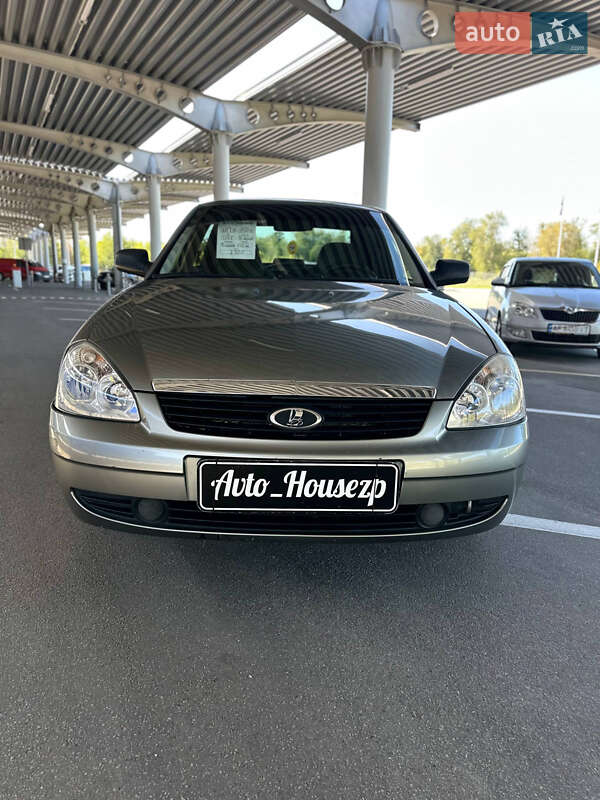 Седан ВАЗ / Lada 2170 Priora 2008 в Запорожье