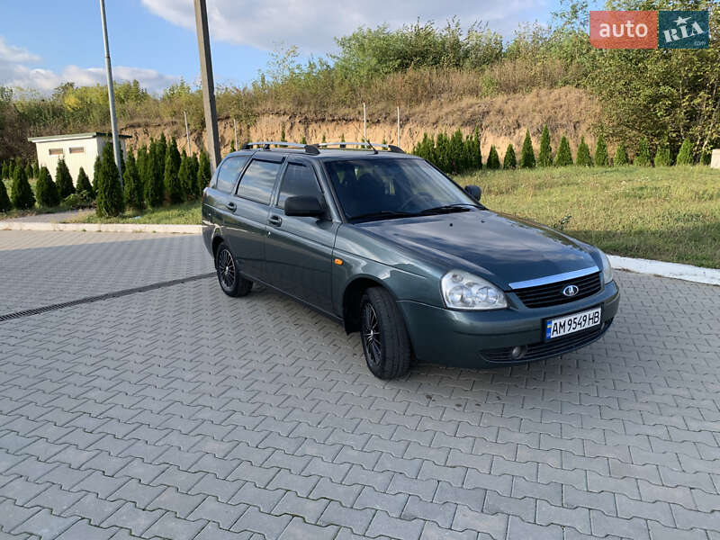 ВАЗ / Lada 2170 Priora 2011