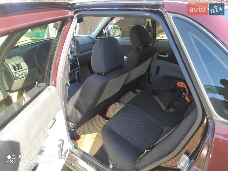 Седан ВАЗ / Lada 2170 Priora 2011 в Львове