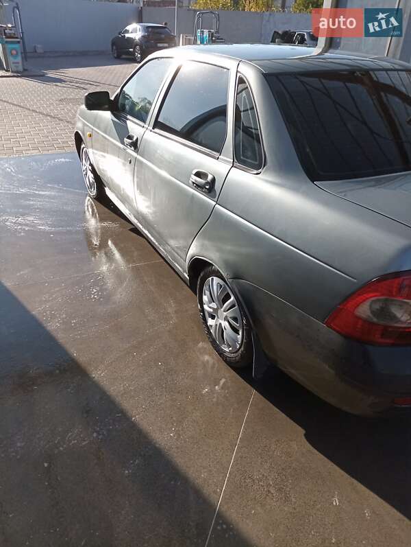 Седан ВАЗ / Lada 2170 Priora 2008 в Запорожье фото 13 Седан ВАЗ / Lada 2170 Priora 2008 в Запорожье