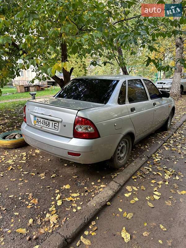 Седан ВАЗ / Lada 2170 Priora 2010 в Кривом Роге