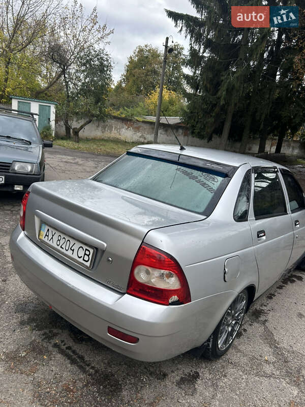 Седан ВАЗ / Lada 2170 Priora 2009 в Радомишлі