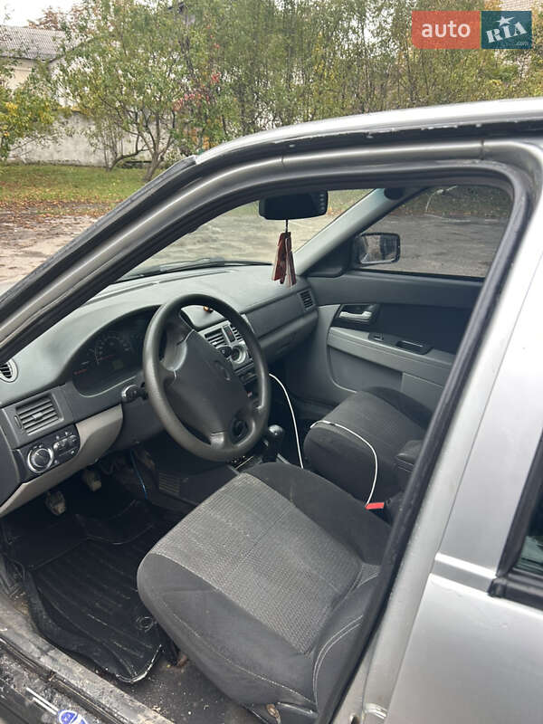 Седан ВАЗ / Lada 2170 Priora 2009 в Радомишлі