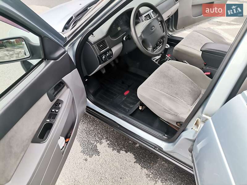 Седан ВАЗ / Lada 2170 Priora 2007 в Калиновке фото 7 Седан ВАЗ / Lada 2170 Priora 2007 в Калиновке