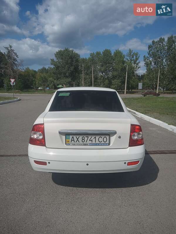 Седан ВАЗ / Lada 2170 Priora 2011 в Харькове