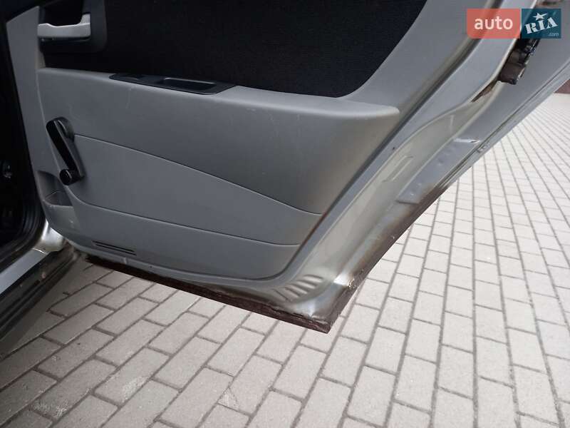Седан ВАЗ / Lada 2170 Priora 2010 в Днепре