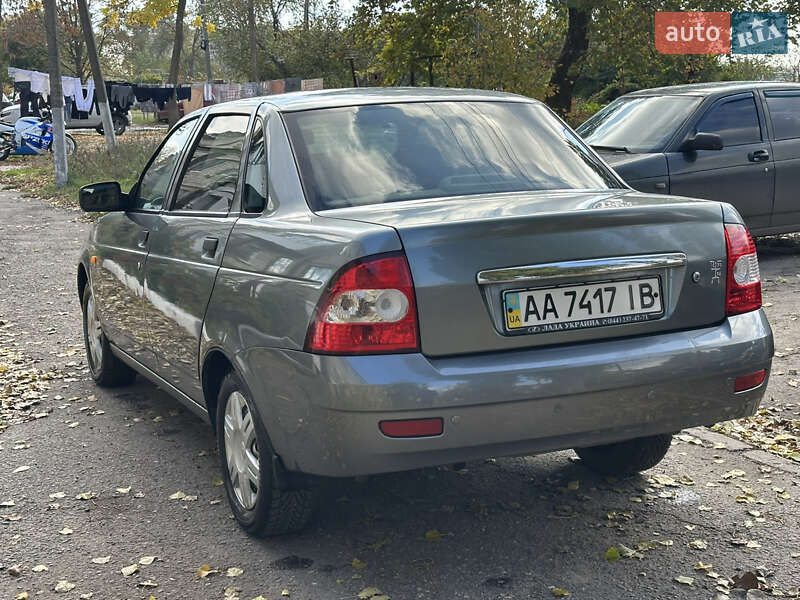 Седан ВАЗ / Lada 2170 Priora 2008 в Новом Буге фото 4 Седан ВАЗ / Lada 2170 Priora 2008 в Новом Буге