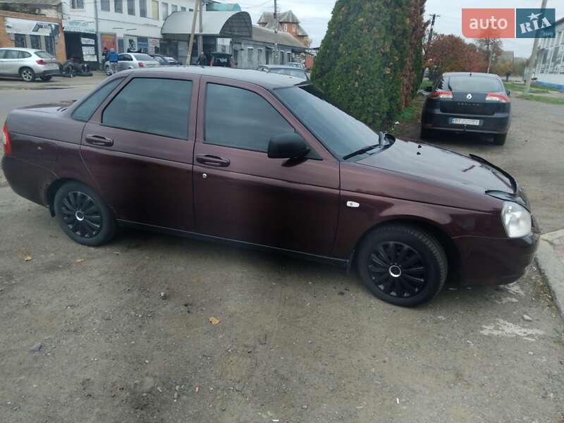 Седан ВАЗ / Lada 2170 Priora 2011 в Пирятине фото Седан ВАЗ / Lada 2170 Priora 2011 в Пирятине